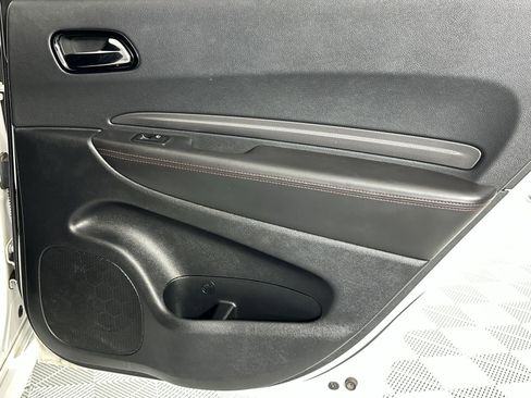 Used 2023 Dodge Durango GT RWD image 32