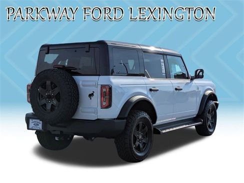 New 2025 Ford Bronco Outer Banks image 5