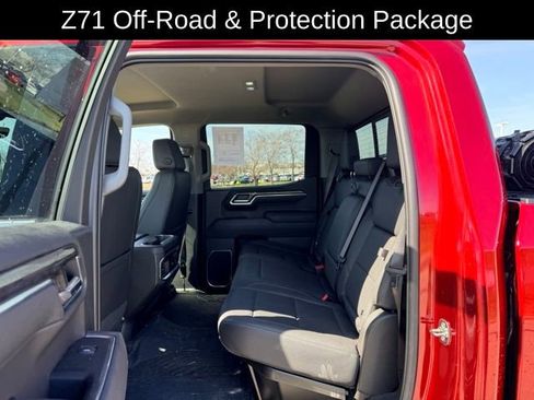 Certified 2025 Chevrolet Silverado 1500 LTZ image 9