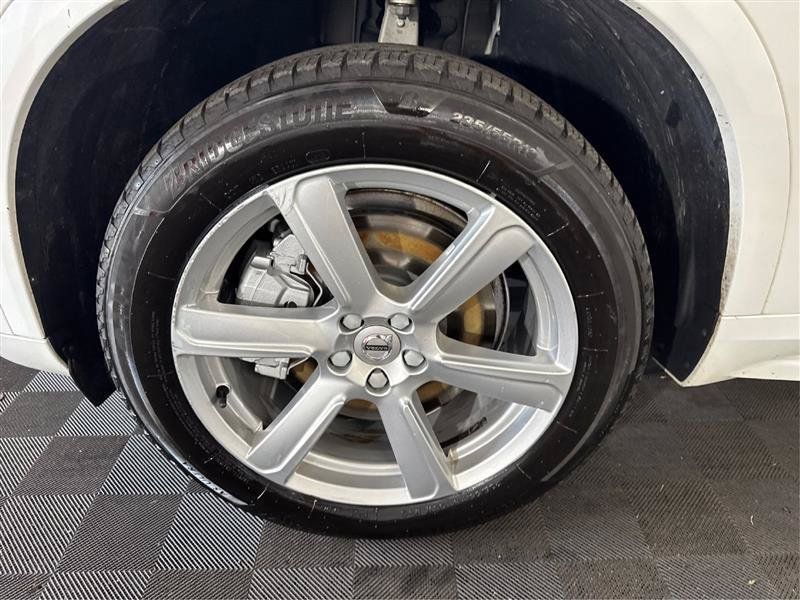 Used 2022 Volvo XC90 T5 Momentum AWD/4WD image 35