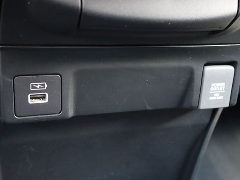 Used 2024 Honda Odyssey Sport image 32