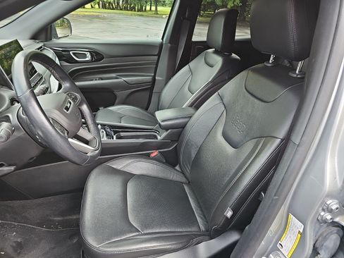 Used 2022 Jeep Compass High Altitude AWD/4WD image 18