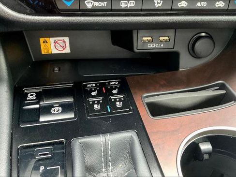 Used 2022 Lexus RX 350 AWD w/ Premium Package image 15