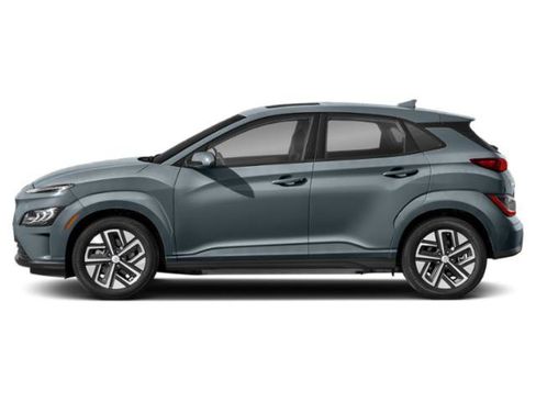 Used 2023 Hyundai Kona SE FWD image 2