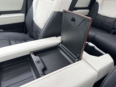 Used 2022 Toyota Tundra Capstone image 76