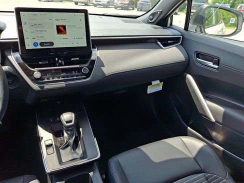 New 2026 Toyota Corolla Cross AWD Hybrid w/ Convenience Package image 12