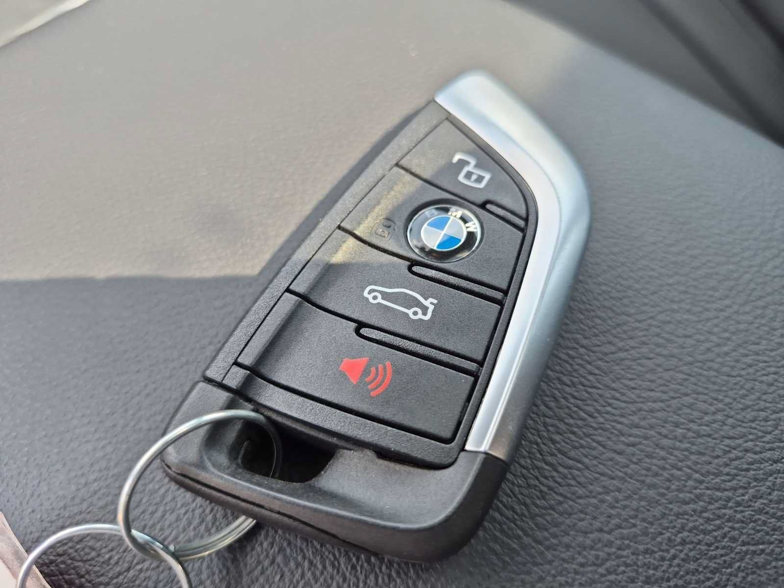 Used 2025 BMW i4 xDrive40i w/ M Sport Package AWD/4WD image 36