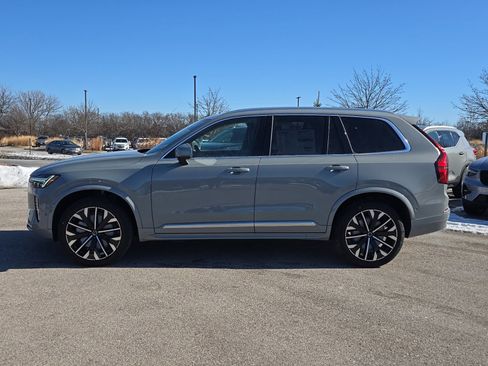 New 2026 Volvo XC90 B6 Plus w/ Protection Package image 3