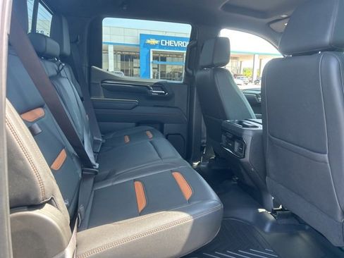 Used 2024 GMC Sierra 1500 AT4 w/ AT4 Premium Package image 31