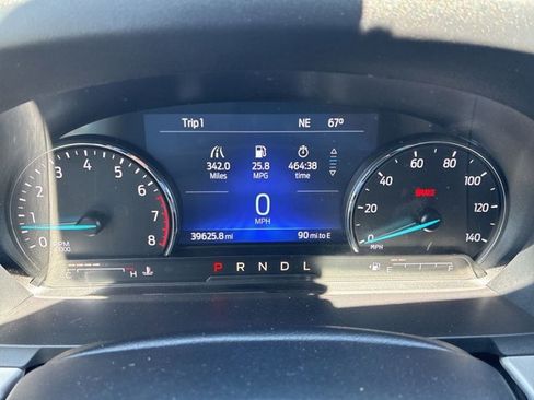 Certified 2023 Ford Explorer XLT w/ Class IV Trailer Tow Package AWD/4WD image 30