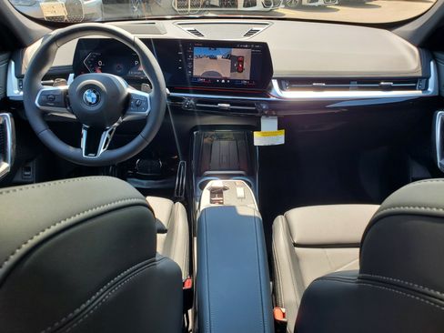 New 2026 BMW X1 xDrive28i w/ Technology Package AWD/4WD image 23
