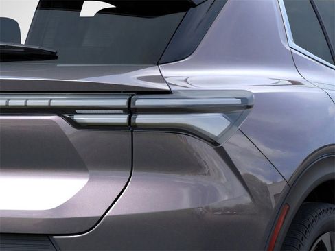 New 2026 Chevrolet Equinox EV LT w/ Convenience Package II image 11