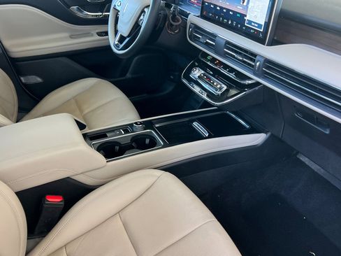 Certified 2025 Lincoln Corsair Grand Touring w/ Equipment Group 301A image 16