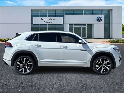 New 2026 Volkswagen Atlas Cross Sport SEL Premium R-Line AWD/4WD image 4