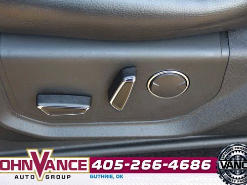 Used 2018 Ford F150 Lariat RWD image 27