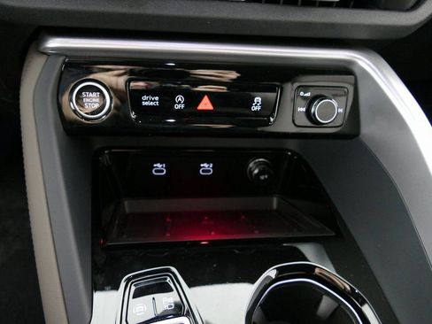 Used 2025 Audi Q5 Premium Plus image 20