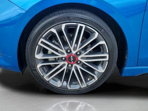 Used 2023 Kia Forte GT w/ GT2 Package FWD image 27
