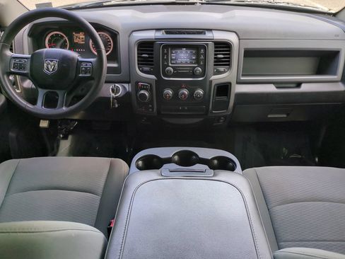 Used 2018 RAM 1500 Express w/ Express Value Package AWD/4WD image 15