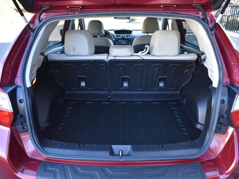 Used 2017 Subaru Crosstrek 2.0i Limited w/ Popular Package #1 image 10