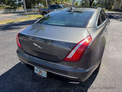 Used 2016 Jaguar XJ L Portfolio image 18