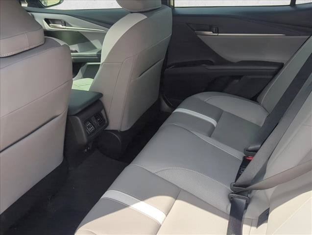 Used 2026 Toyota Camry SE w/ Convenience Package FWD image 21