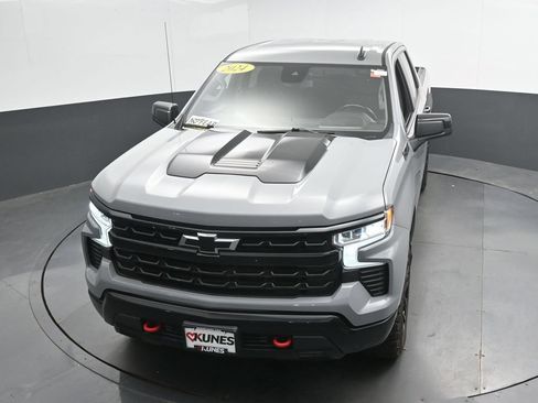 Used 2024 Chevrolet Silverado 1500 LT Trail Boss w/ Convenience Package II AWD/4WD image 35