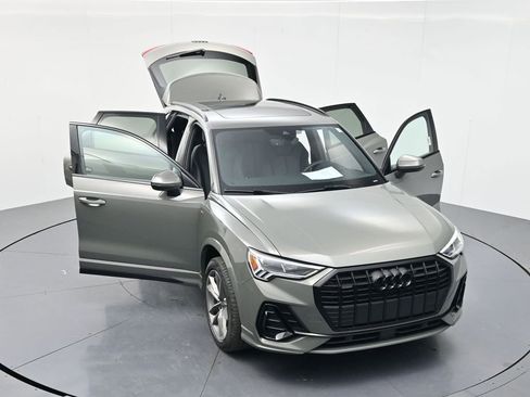 Used 2025 Audi Q3 2.0T Premium AWD/4WD image 50