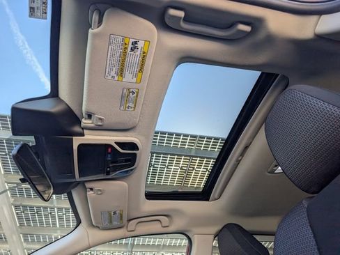 Certified 2025 Subaru Outback Premium image 20