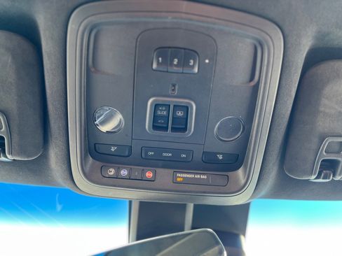 Used 2016 Cadillac XTS Luxury w/ Driver Awareness Package image 38