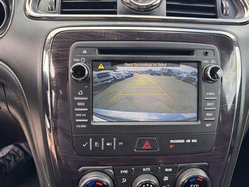 Used 2015 Buick Enclave Leather AWD/4WD image 21