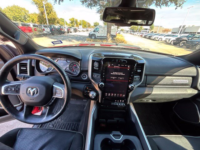 Used 2019 RAM 1500 Laramie AWD/4WD image 15