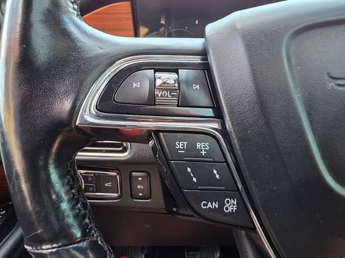 Used 2019 Lincoln Navigator Reserve w/ Cargo Package image 36