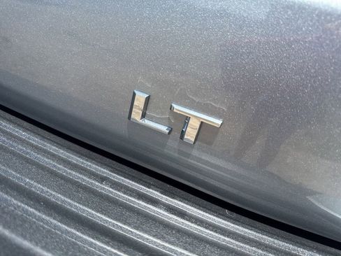 New 2026 Chevrolet Suburban LT w/ Comfort Package AWD/4WD image 9