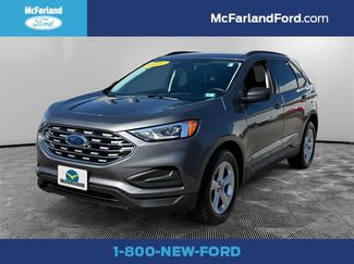 Used 2022 Ford Edge SE image 1