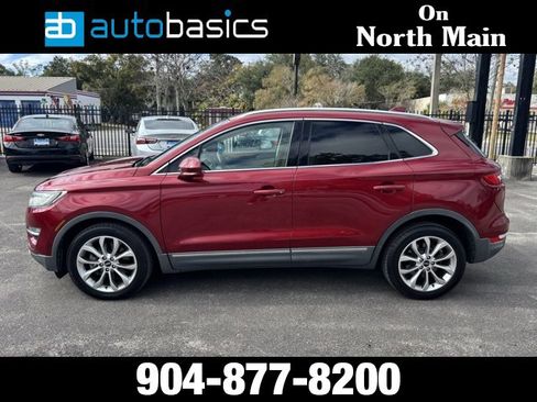 Used 2018 Lincoln MKC Select w/ Select Plus Package image 2