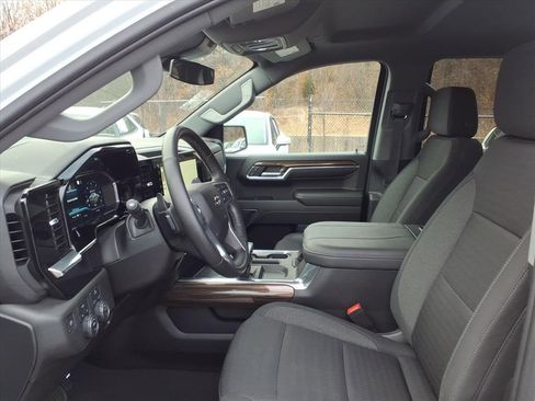 Used 2023 Chevrolet Silverado 1500 RST w/ Rally Edition image 9