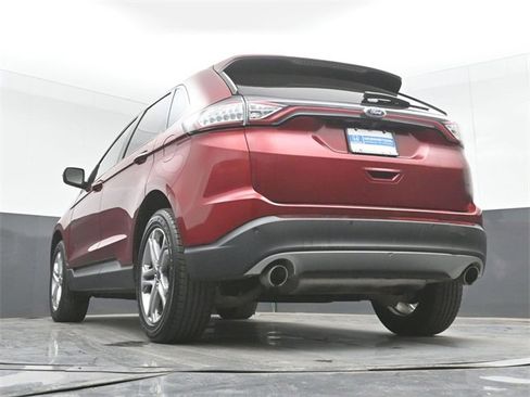 Used 2017 Ford Edge Titanium w/ Technology Package image 47
