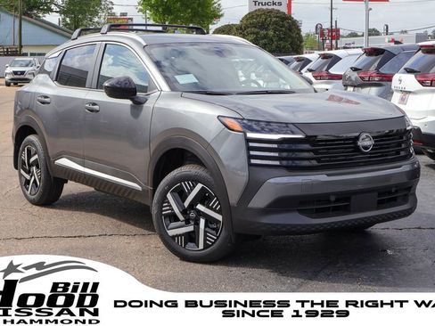 New 2026 Nissan Kicks SV image 1