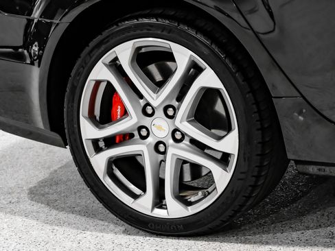 Used 2017 Chevrolet SS image 69