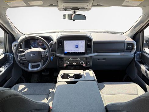 Used 2025 Ford F150 XLT w/ Equipment Group 301A Standard image 22