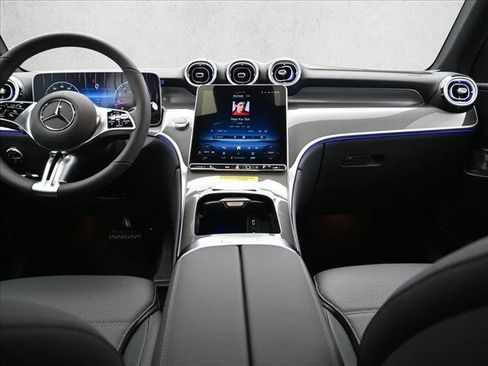 Certified 2025 Mercedes-Benz GLC 300 GLC 300 image 19