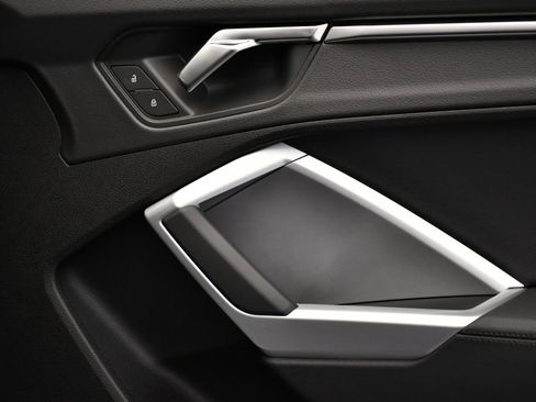 New 2025 Audi Q3 2.0T Premium image 47