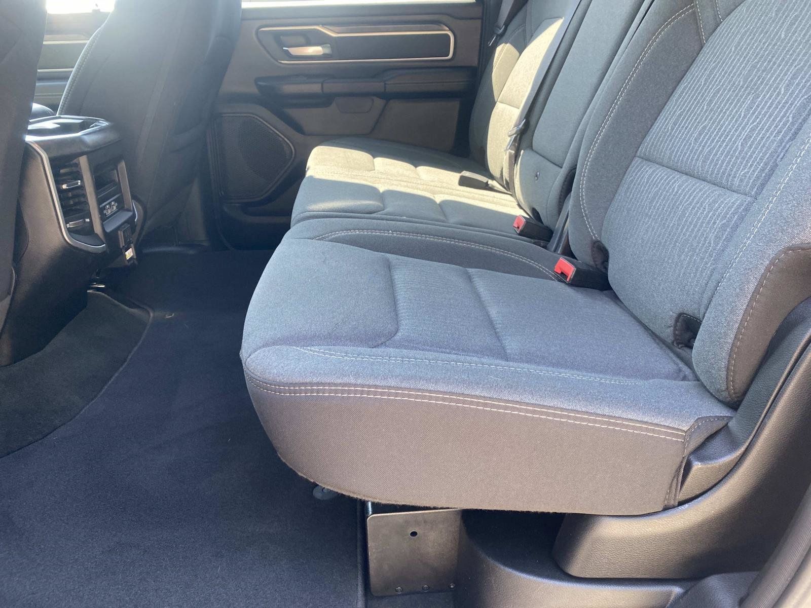 Used 2022 RAM 1500 Big Horn AWD/4WD image 20