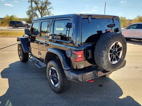 Used 2021 Jeep Wrangler Unlimited Rubicon image 3