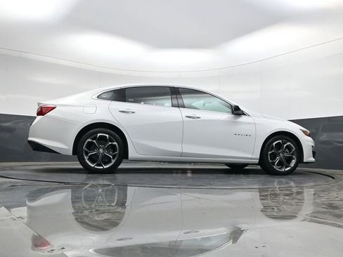 Used 2024 Chevrolet Malibu LT image 34