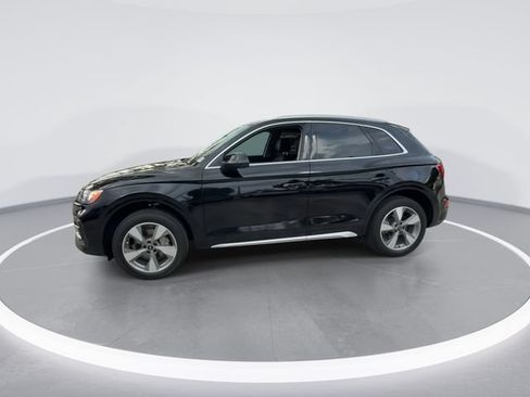 Used 2023 Audi Q5 2.0T Premium w/ Convenience Package AWD/4WD image 4