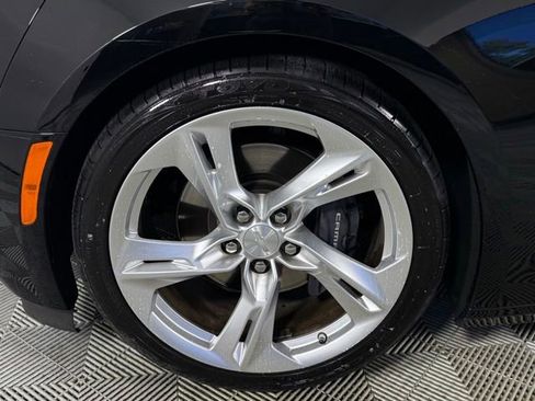 Used 2022 Chevrolet Camaro SS RWD image 29