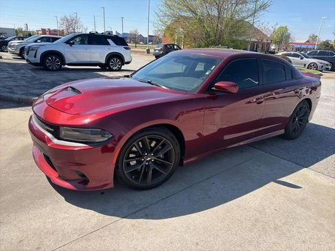 Used 2019 Dodge Charger GT w/ Performance Handling Group image 17