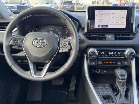 Used 2023 Toyota RAV4 XLE w/ Convenience Package image 15