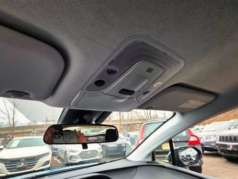 Used 2018 Toyota Prius Prime Plus image 12